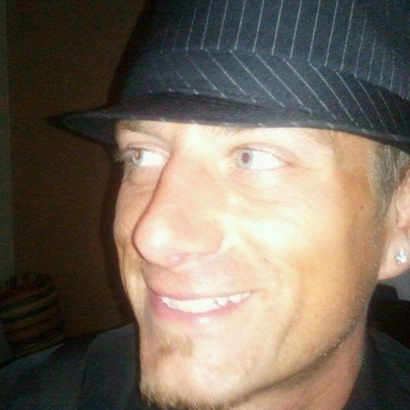 Meet your Posher, Randy - Picture 1 of 1